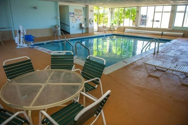 Broadview Inn Suites Galesburg Buitenkant foto