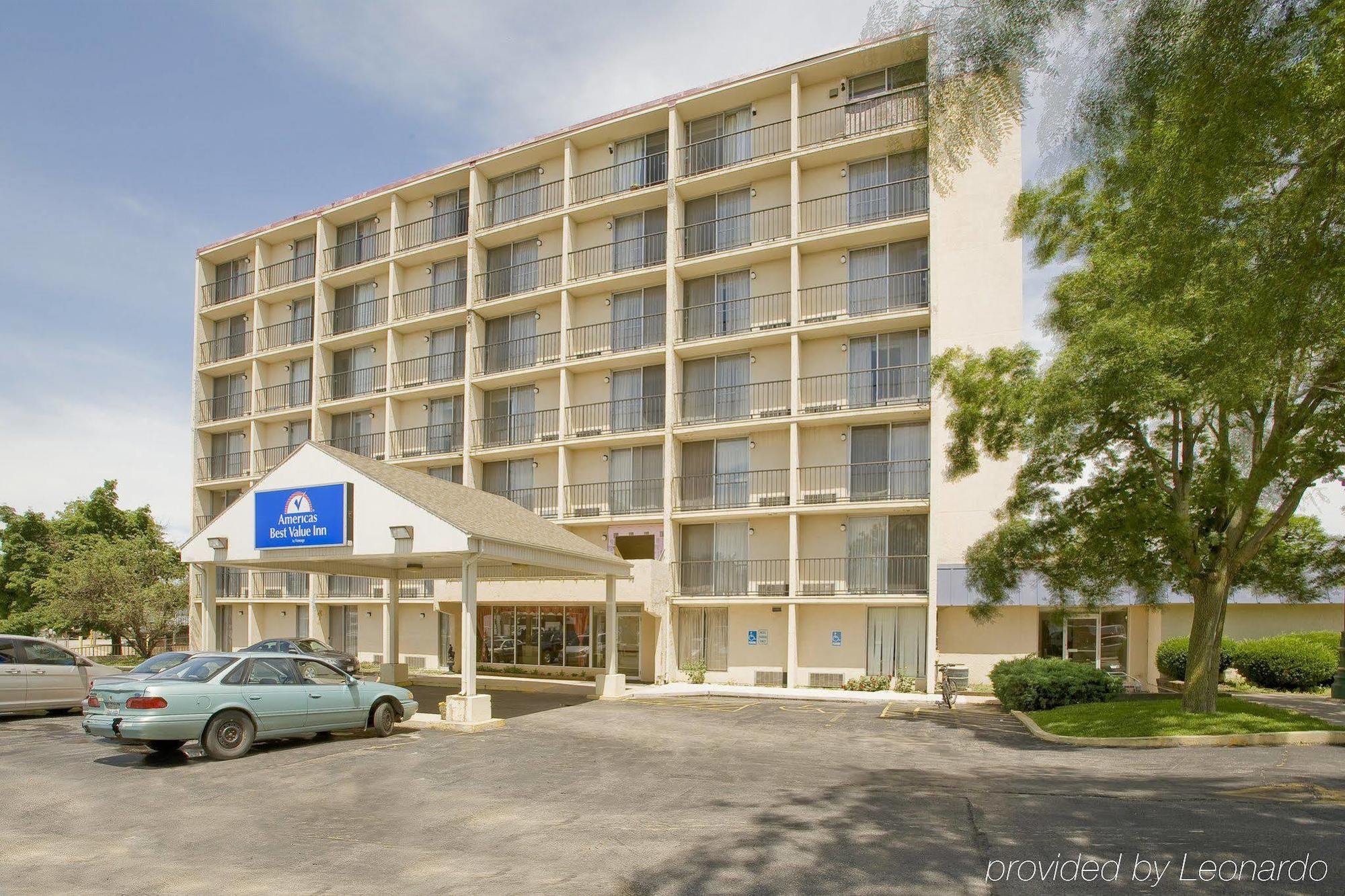 Broadview Inn Suites Galesburg Buitenkant foto